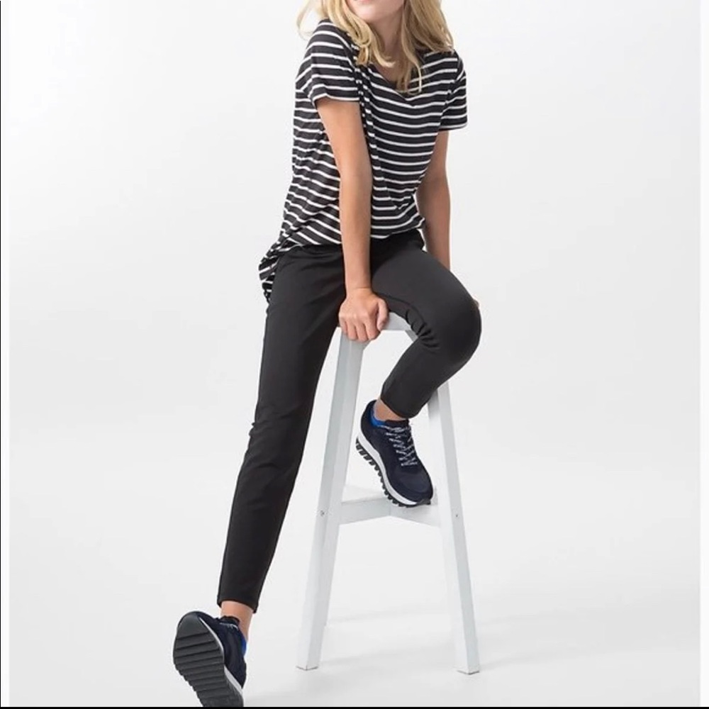 Ivivva straight forward pant, size 14